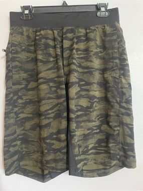 lululemon athletica Black & Olive Camo Performance Shorts